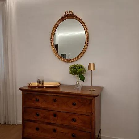 La Casa Di Ambrogio - *