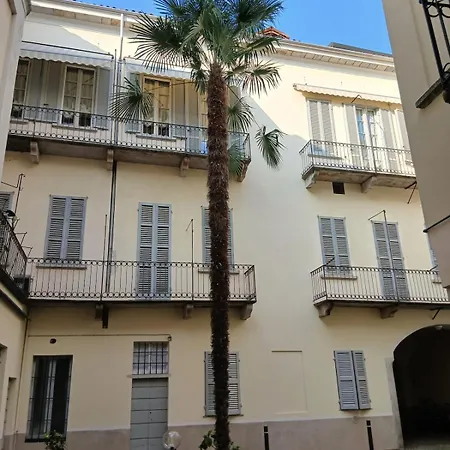 Apartament La Casa Di Ambrogio - Novara