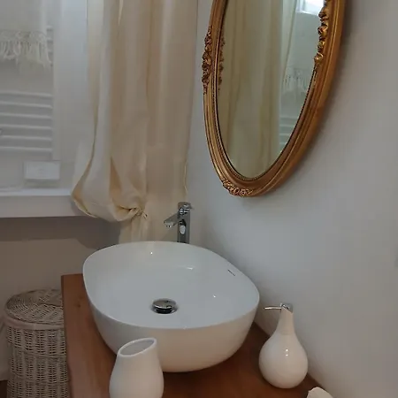 La Casa Di Ambrogio - * Novara